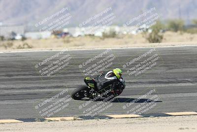 media/Dec-07-2025-CVMA (Sun) [[3e7d2de5dc]]/Race 5-Formula UL-CVMA Hooligans-American Thunder/